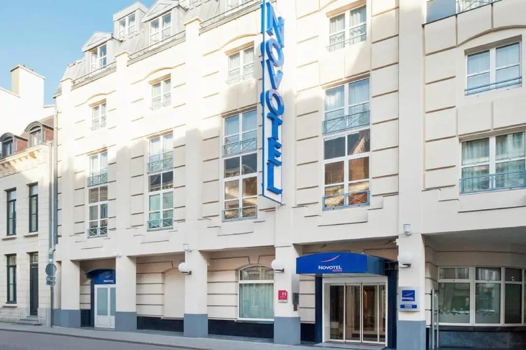 Novotel Lille Centre Grand Place - Photo 1