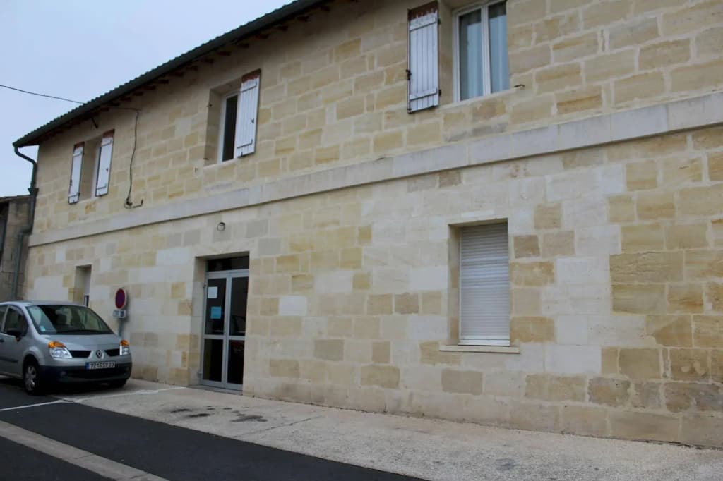 Hôtel Restaurant Le Phénix - Photo 1