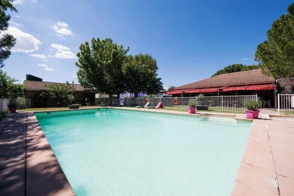Hôtel Le Relais des Brasseurs - Aubagne - Photo 4