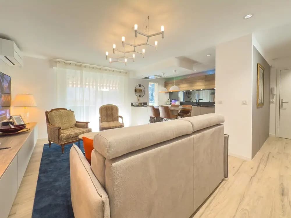 321 Le Marcellin in Cannes - Miniature 6