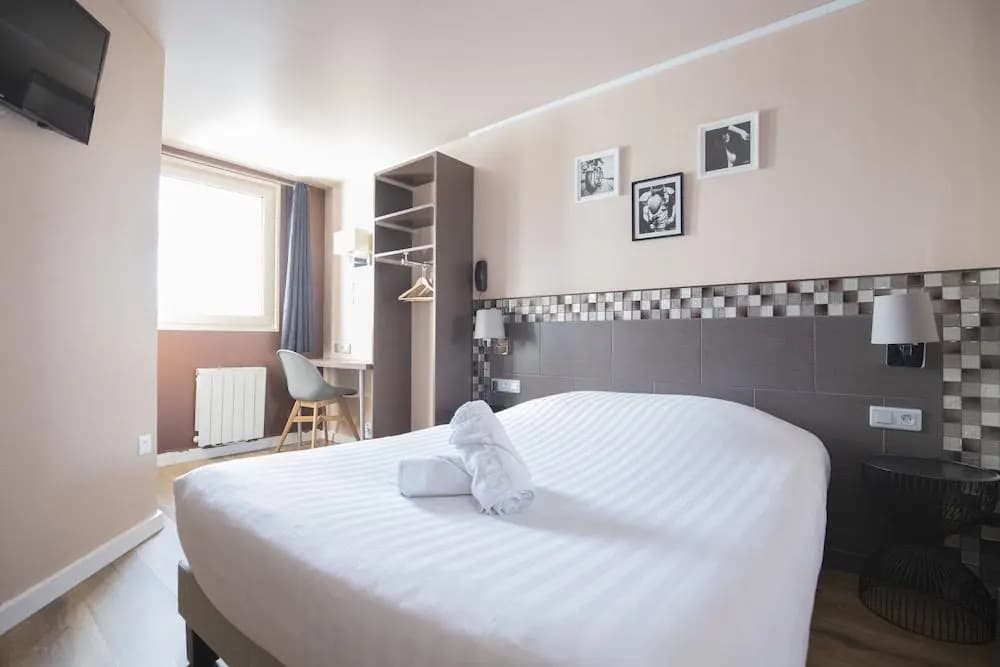 Wink Hotel Juvisy - Photo 3