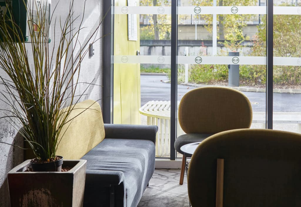 B&B HOTEL NANTERRE Rueil Malmaison - Miniature 6