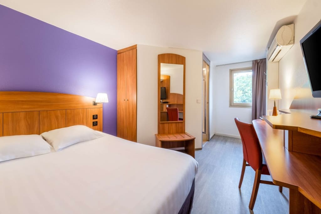Comfort Hotel Grenoble Meylan - Photo 5