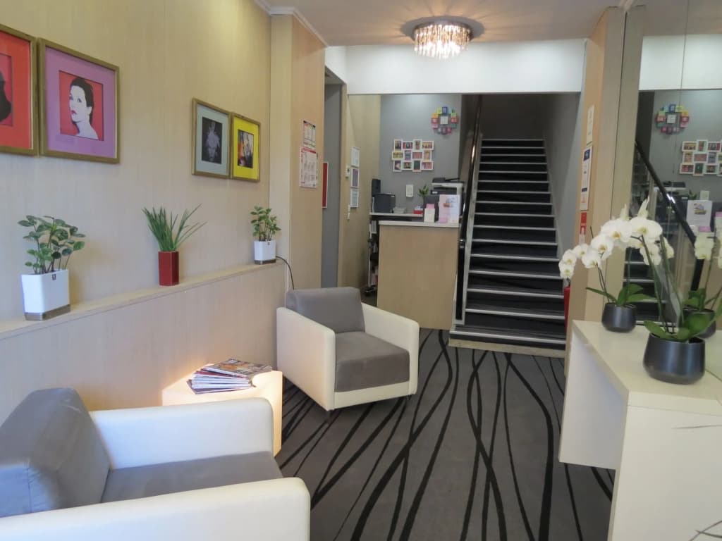 Hotel Amirauté - Photo 2