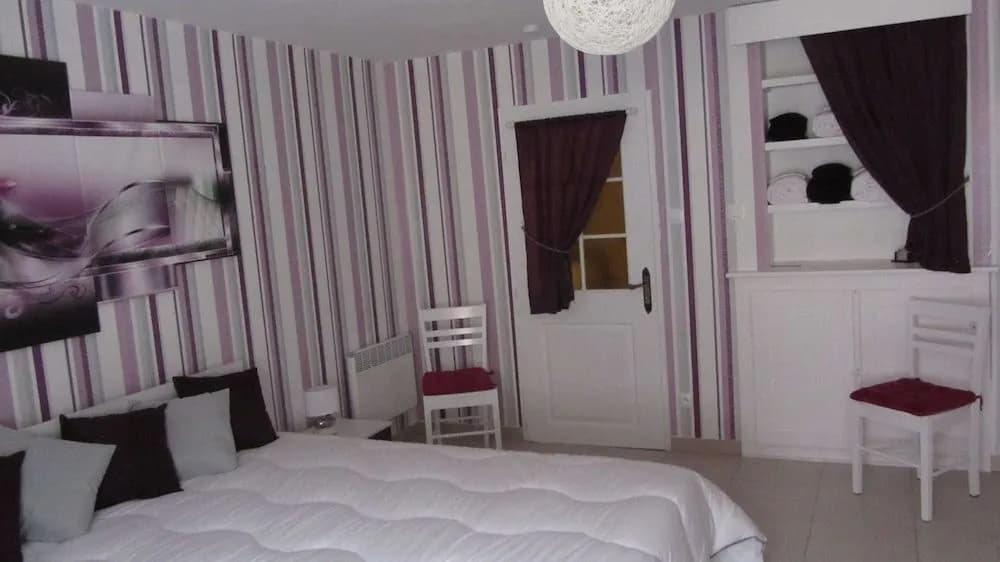 Chambre D'Hotes Les Glycines - Photo 2