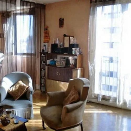 Bed And Breakfast Buttes Chaumont 2 - Photo 1