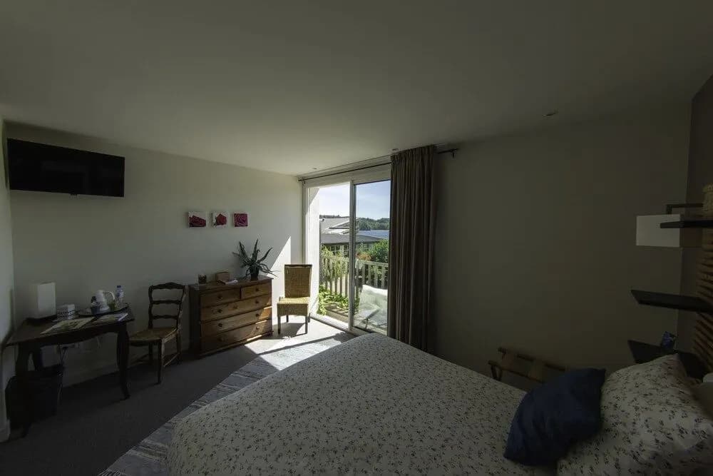 Hôtel du Lac - Photo 2