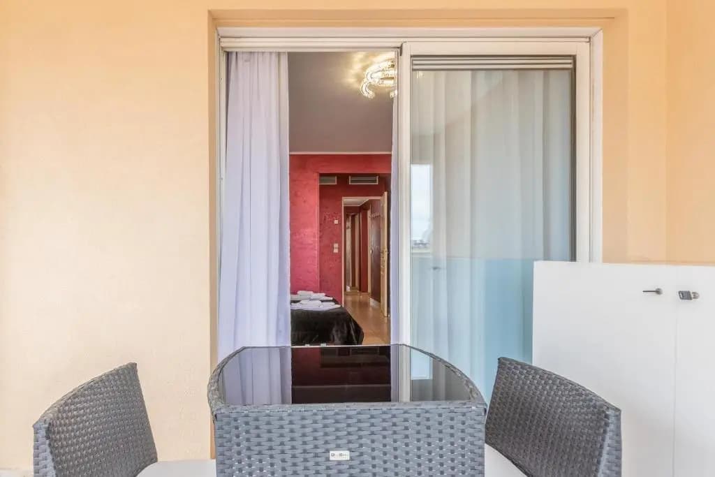 Palais Josephine Cosy studio with free parking - Photo 5