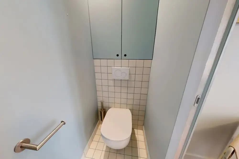 Altido Charming 2-bed Flat w Shared Spaces - Miniature 7