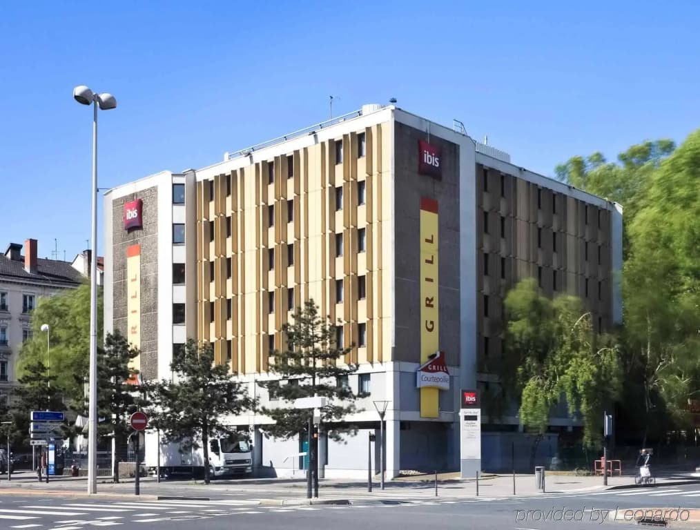 ibis Lyon Gare la Part Dieu - Photo 1