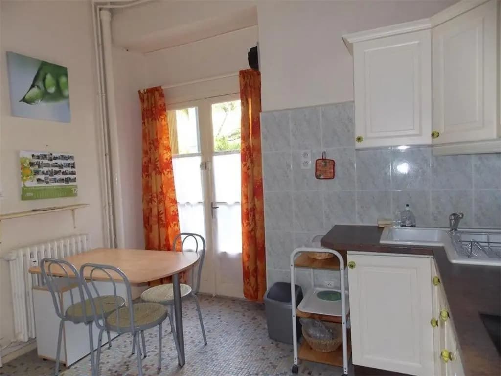 Appartement Bagnères-de-Luchon, 2 pièces, 4 personnes - FR-1-313-136 - Miniature 7