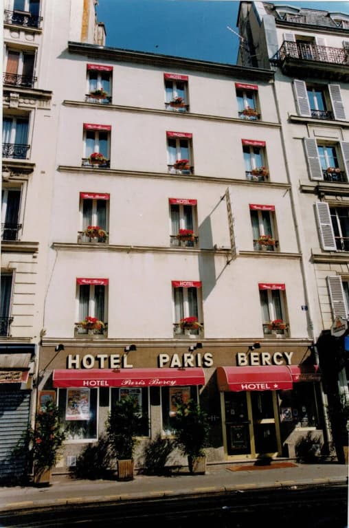Hotel Paris Bercy - Photo 1