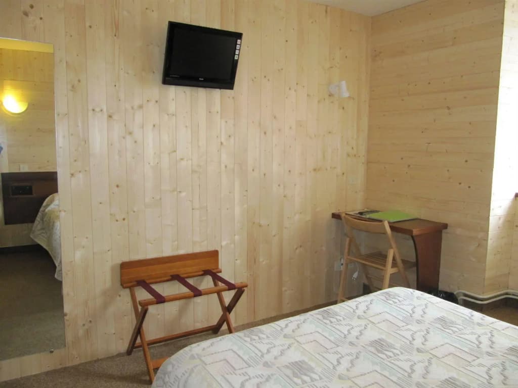 Hôtel des Rochers - Photo 4