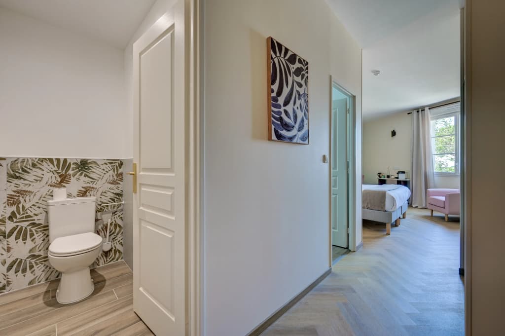Logis Hotel Le Blason de Provence - Miniature 6