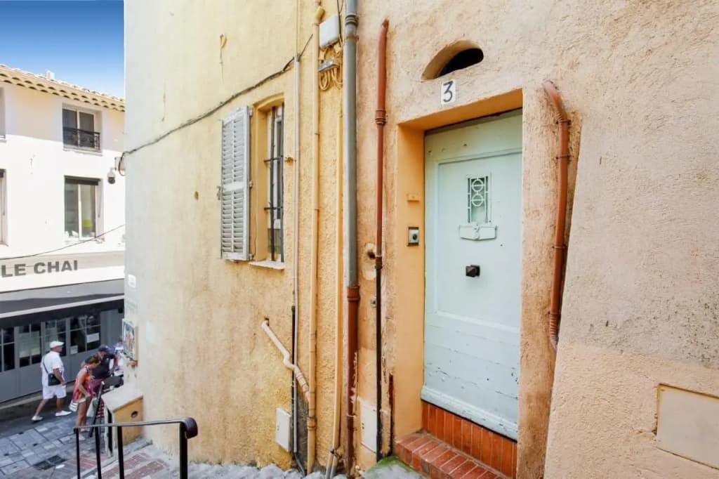 Panisse - Photo 1