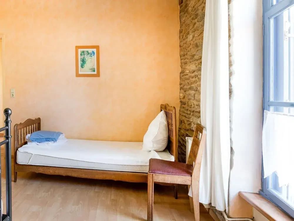 Apartment is Approx. 100 Metres From the Atlantic - Miniature 6