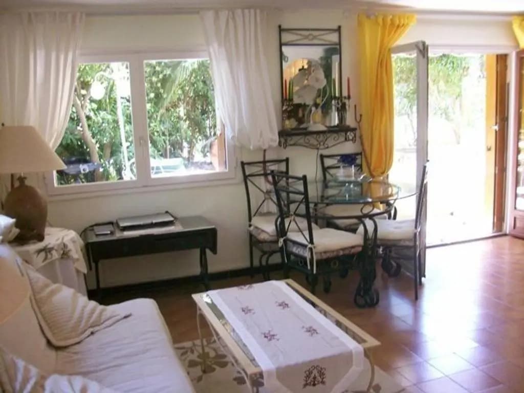Appartement Le Lavandou, 2 pièces, 4 personnes - FR-1-251-12 - Photo 2