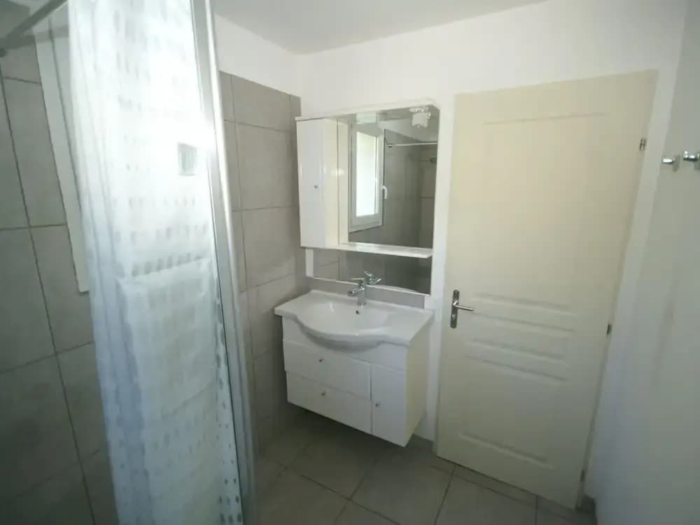 Apartment in Moriani-plage Near the Beach - Miniature 8