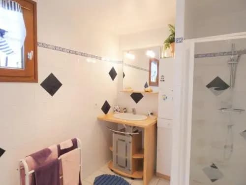 House Perron 1 - Photo 5