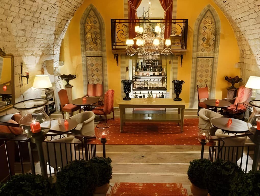 Relais et Châteaux - Château De Germigney - Photo 2
