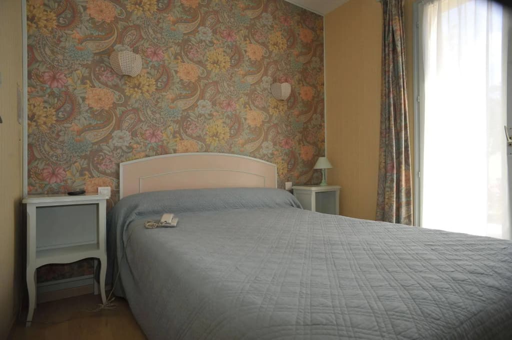 Beaune Hotel - Miniature 6
