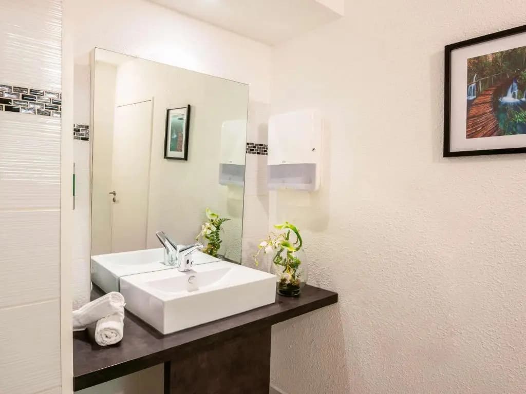 ibis budget Antibes Sophia - Photo 5