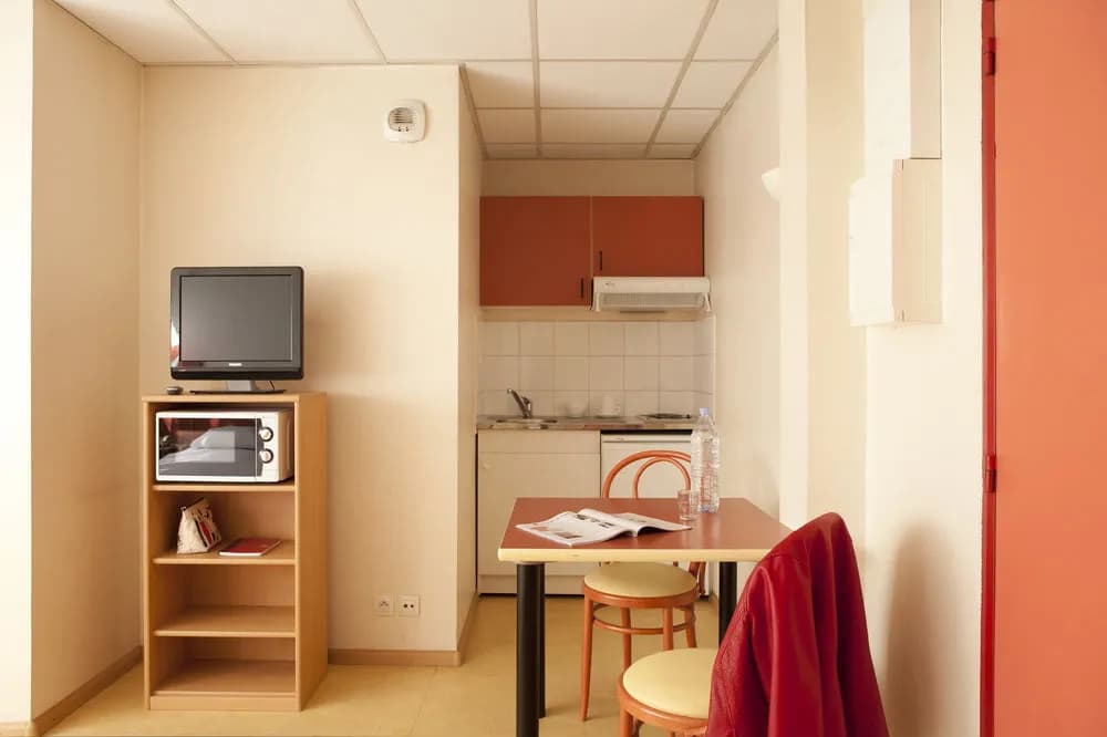 Appart Hotel Victoria Garden Mulhouse - Miniature 7
