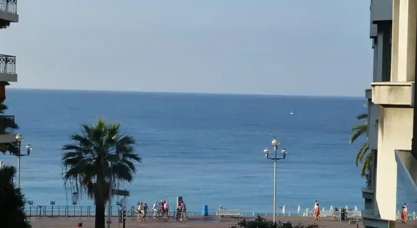 Studios Nice Gambetta (Adults Only) - Miniature 6