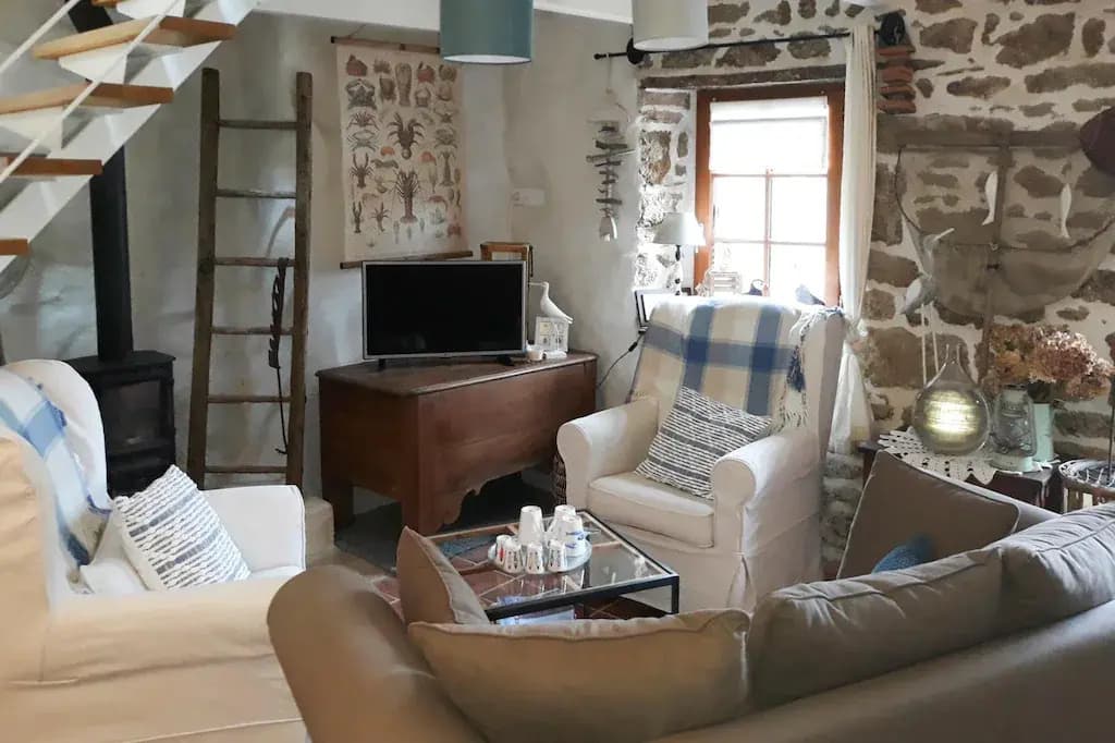 Charming Holiday Home Near the Beach, Locquemeau - Photo 2