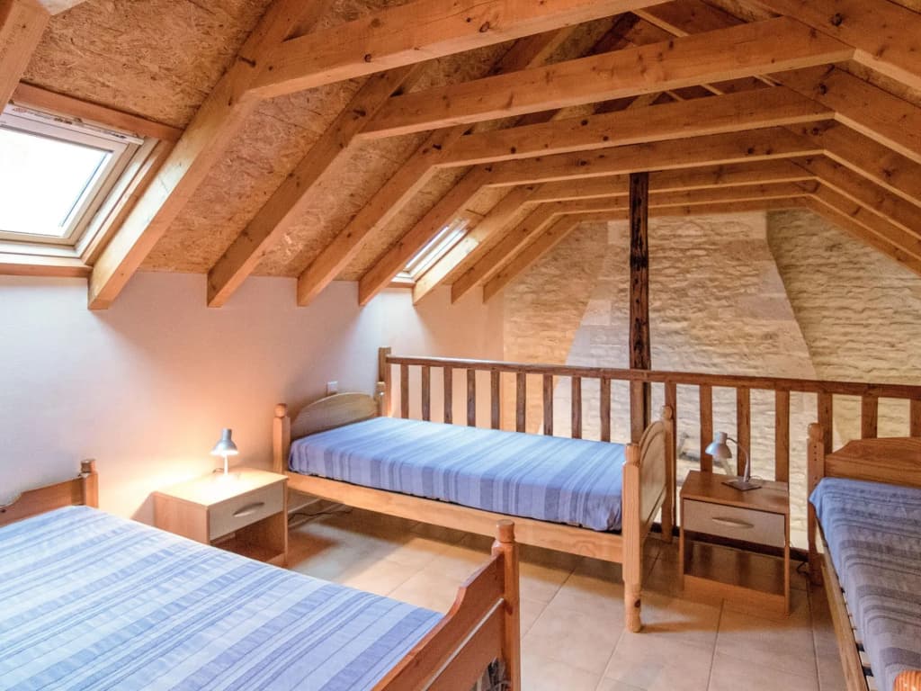 Beautiful Holiday Home in Cressensac with Swimming Pool - Photo 3