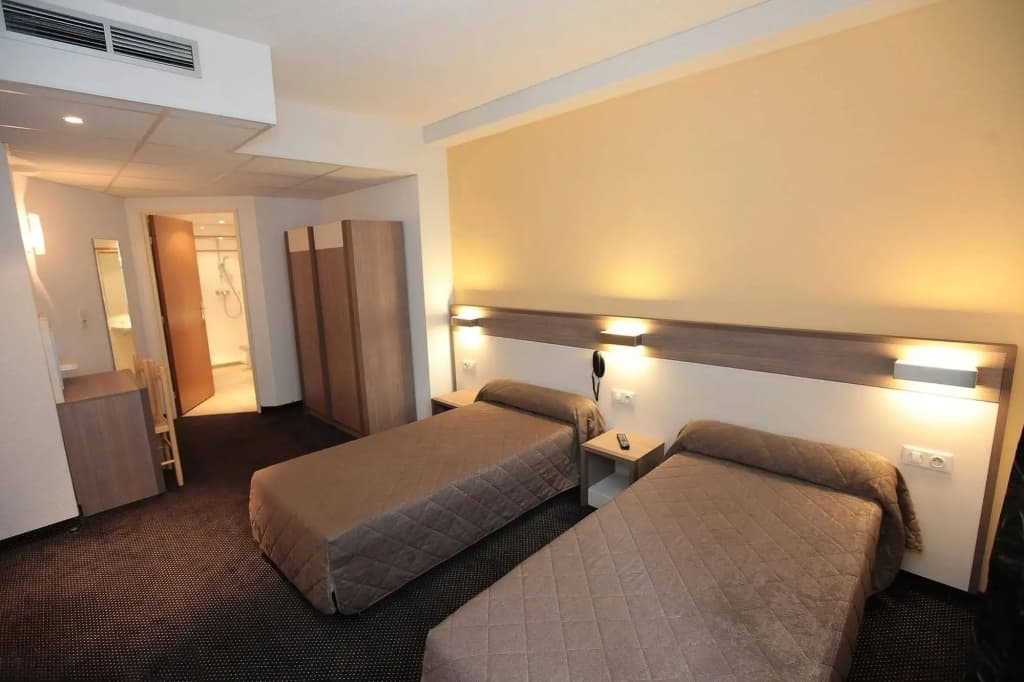 Hotel Florida - Photo 3