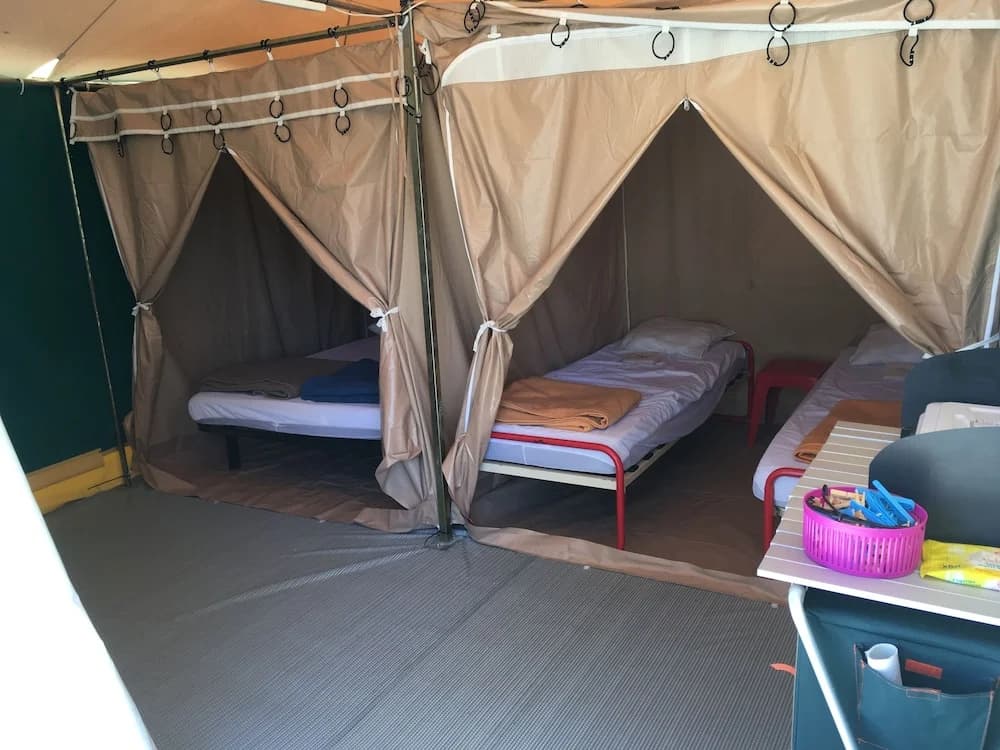 Camping Les Bois de Mont Redon - Photo 3