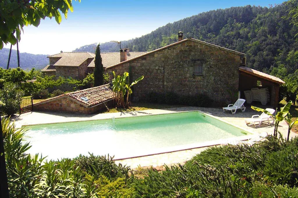 Charming Stone House With Shared Pool, Chambonas - Photo 3