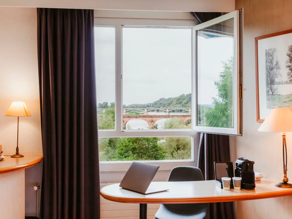 Mercure Nevers Pont de Loire - Miniature 7