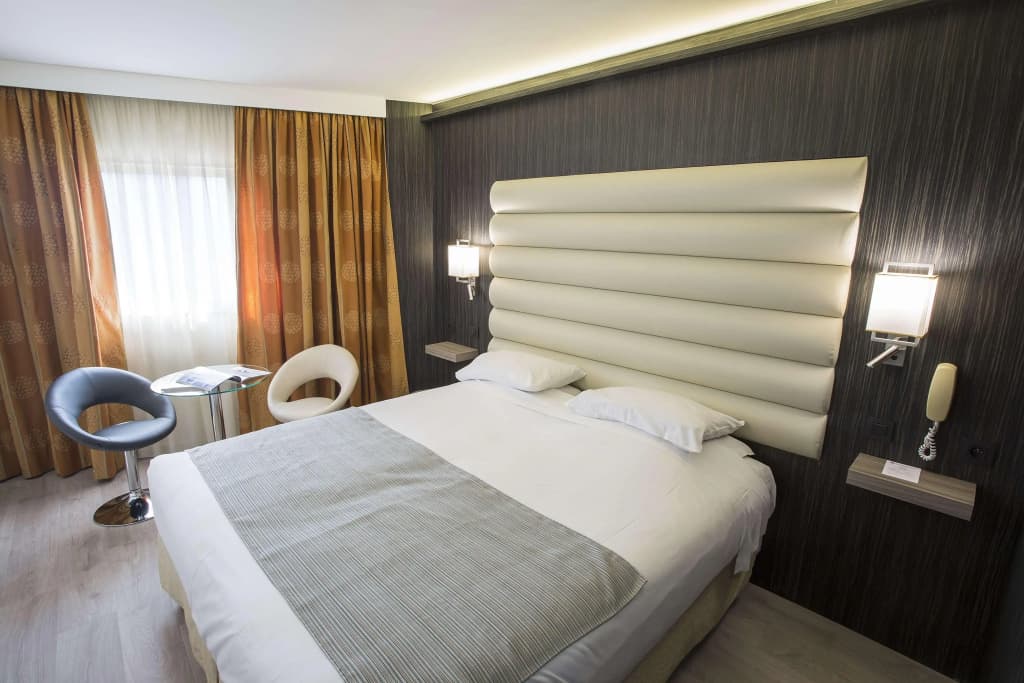Best Western Plus Cannes Riviera & Spa - Photo 4