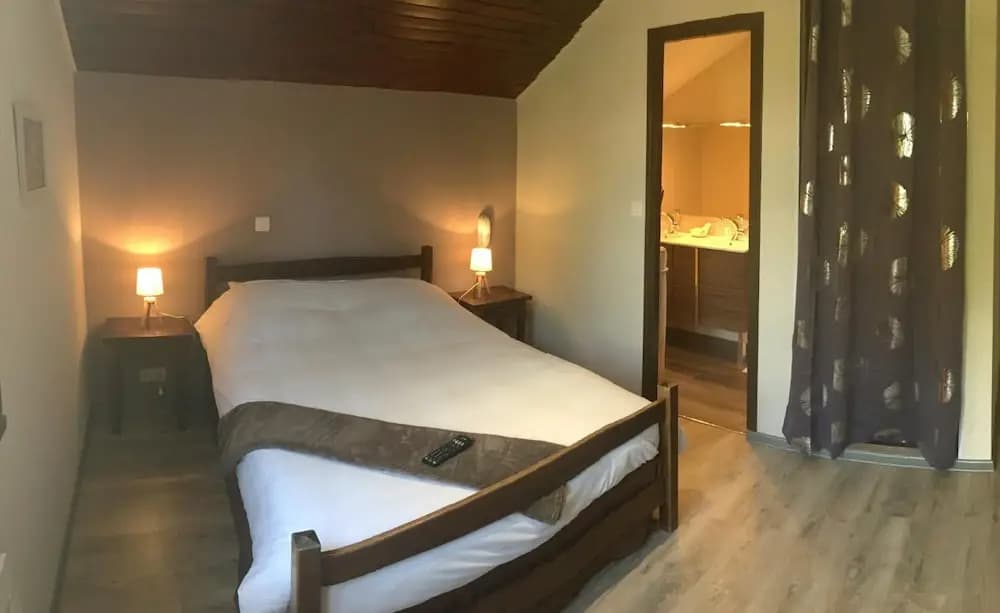 Hôtel le Relais de la Voie Sacrée - Photo 4