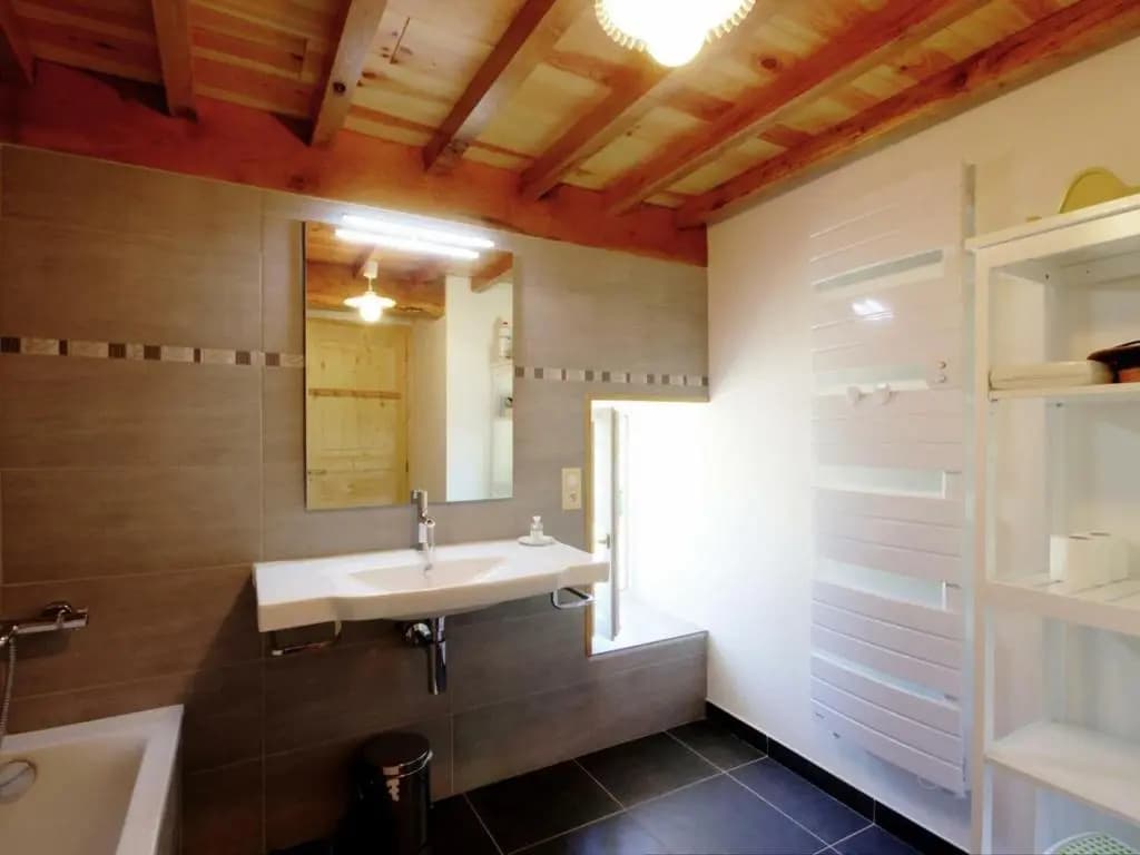 Gîte La Valla-sur-Rochefort, 5 pièces, 10 personnes - FR-1-496-44 - Miniature 7