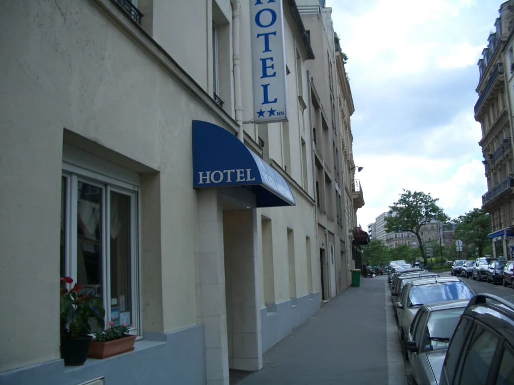 Hotel Neptune - Photo 1