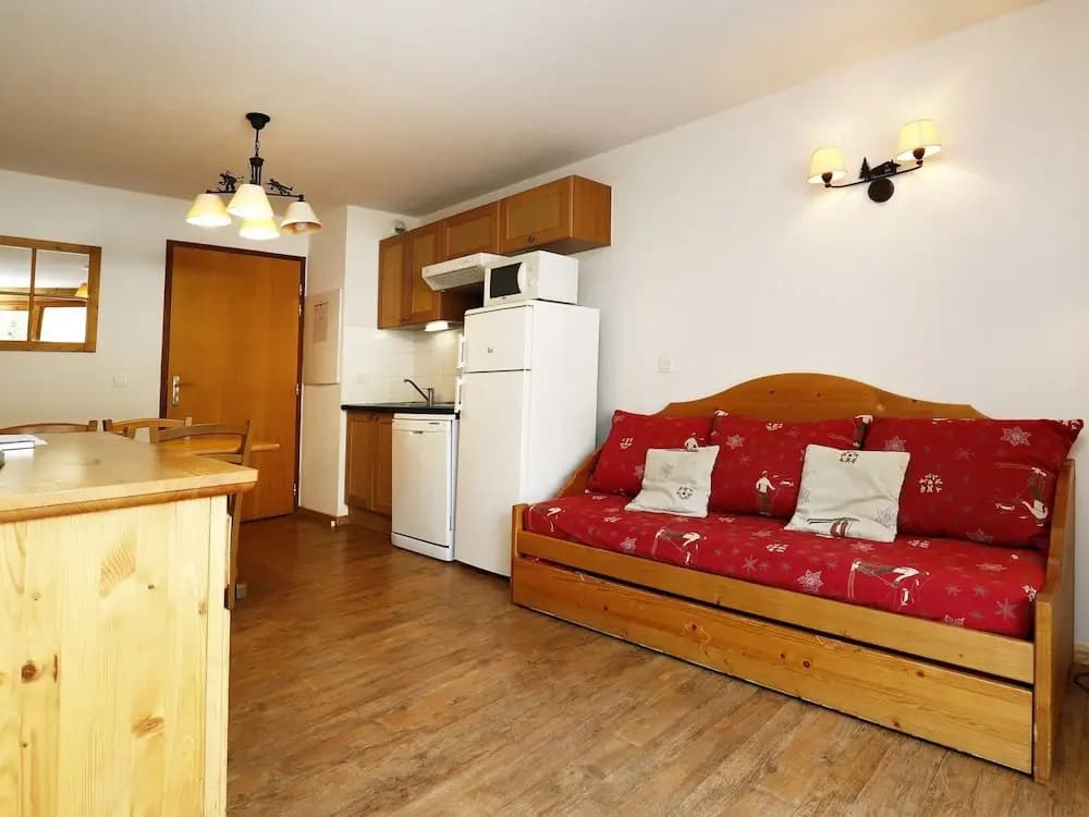 Apartment in French Alps With Pool & Ski Access - Photo 5