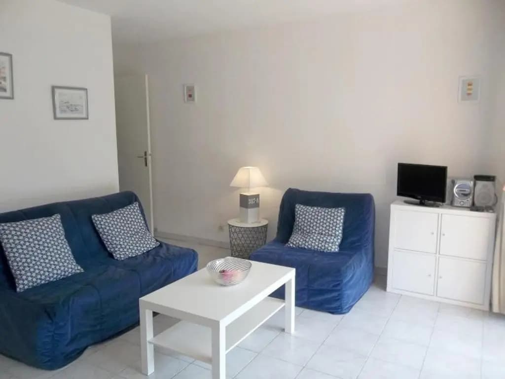 Appartement Le Lavandou, 2 pièces, 4 personnes - FR-1-251-359 - Photo 2