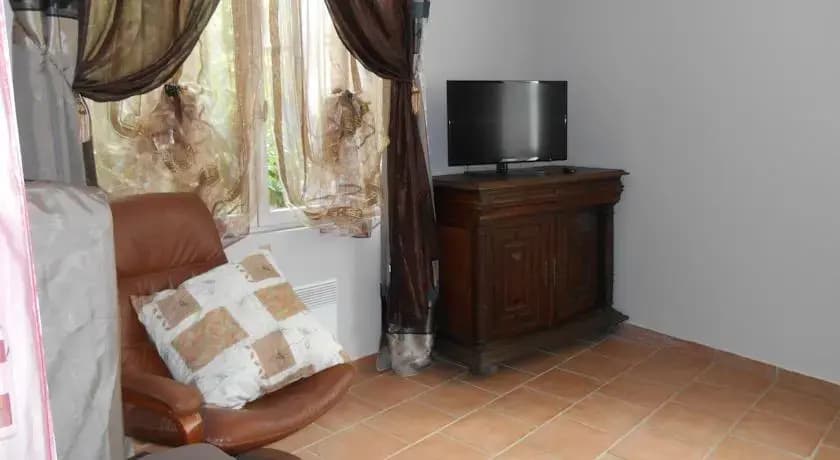 L'Escale - Photo 1
