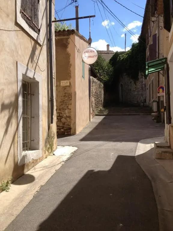 Appartement dans un atelier d'artiste - Photo 1