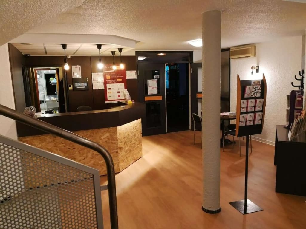 Brit Hotel Montpellier Euromédecine - Photo 2