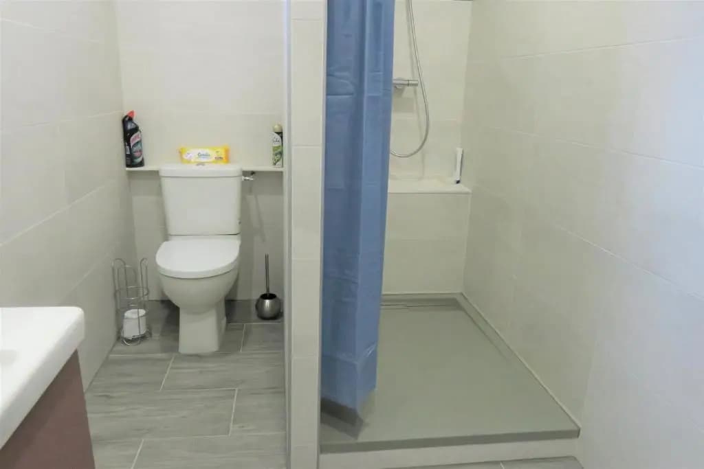Appartement rénové avec WIFI bien équipé au centre ville de PERROS-GUIREC - Ref 940 - Photo 5