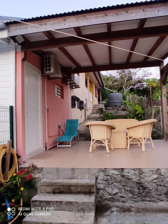 Appartement de 2 chambres a Le Moule a 800 m de la plage avec piscine partagee et jardin closa - Miniature 8