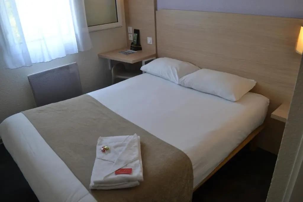 Hotel Formule Club Bordeaux Cenon - Photo 3