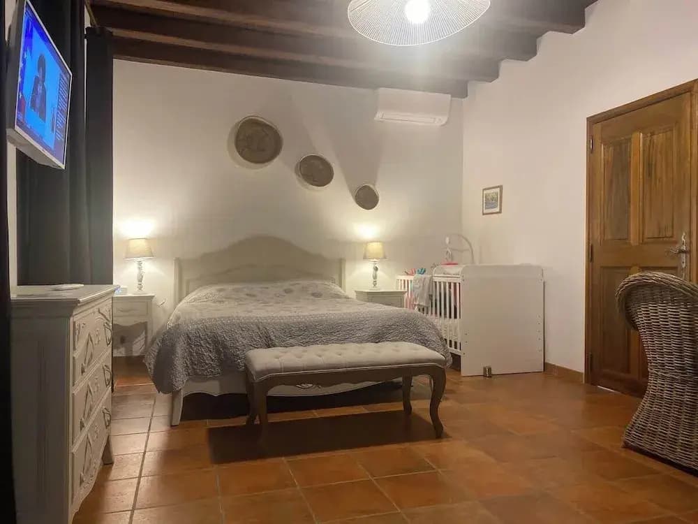 Villa in Murs Heart of the Luberon - Miniature 6