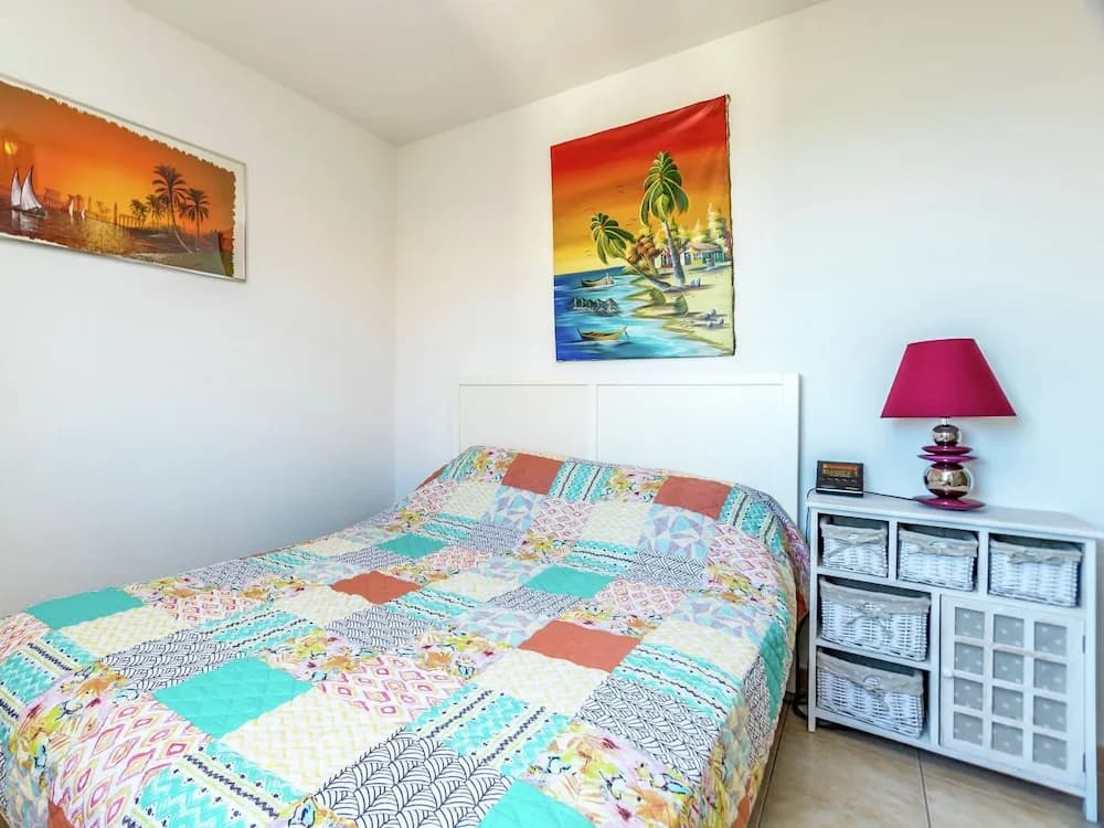 Charming Apartment in Mallemort with Swimming Pool - Photo 2