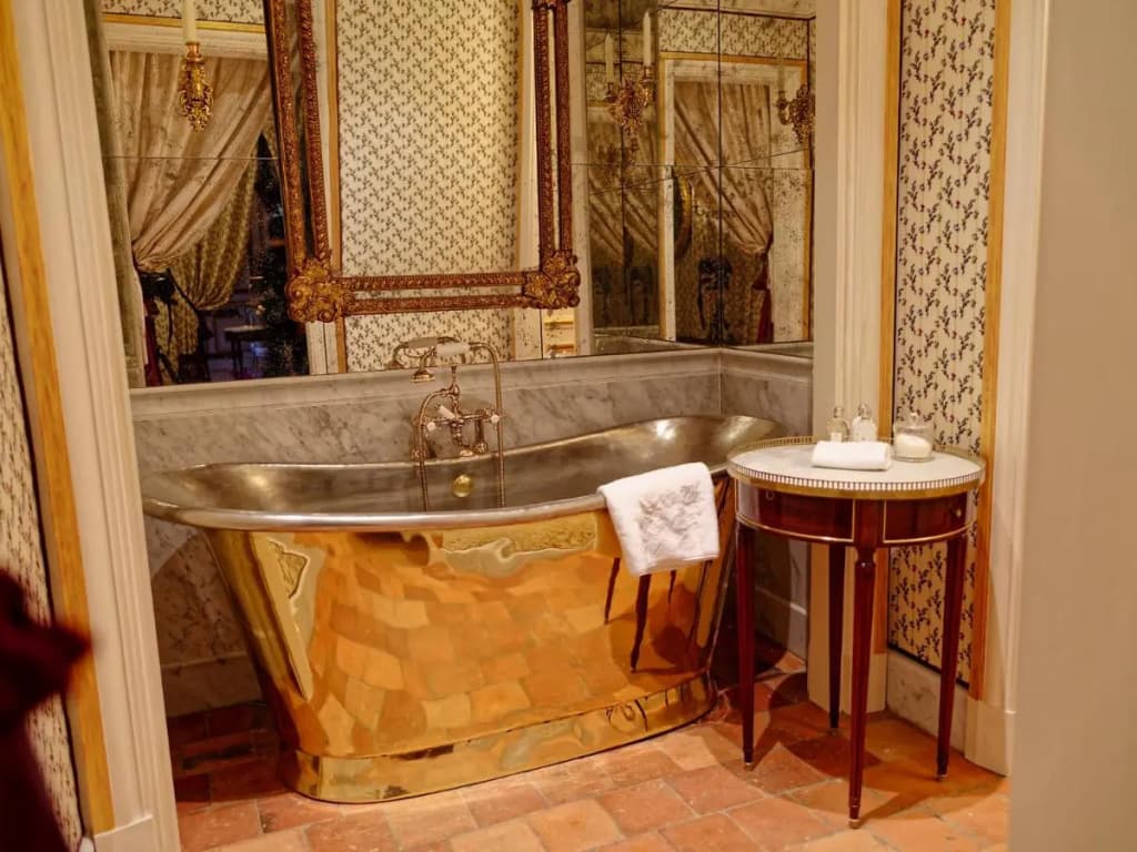 Château Louise de La Vallière - Miniature 7