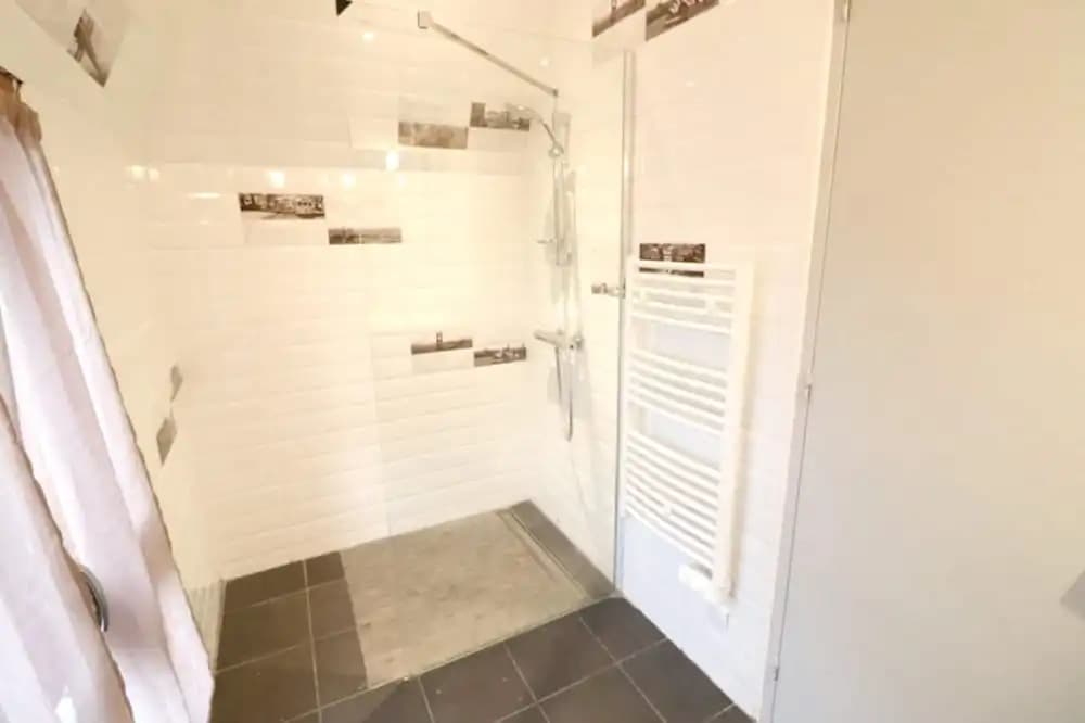 Villa With 5 Bedrooms in Vieillevie, With Wonderful Mountain View, Private Pool, Enclosed Garden - 60 km From the Slopes -...